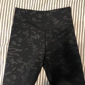 ZYIA Reflective Camo Leggings